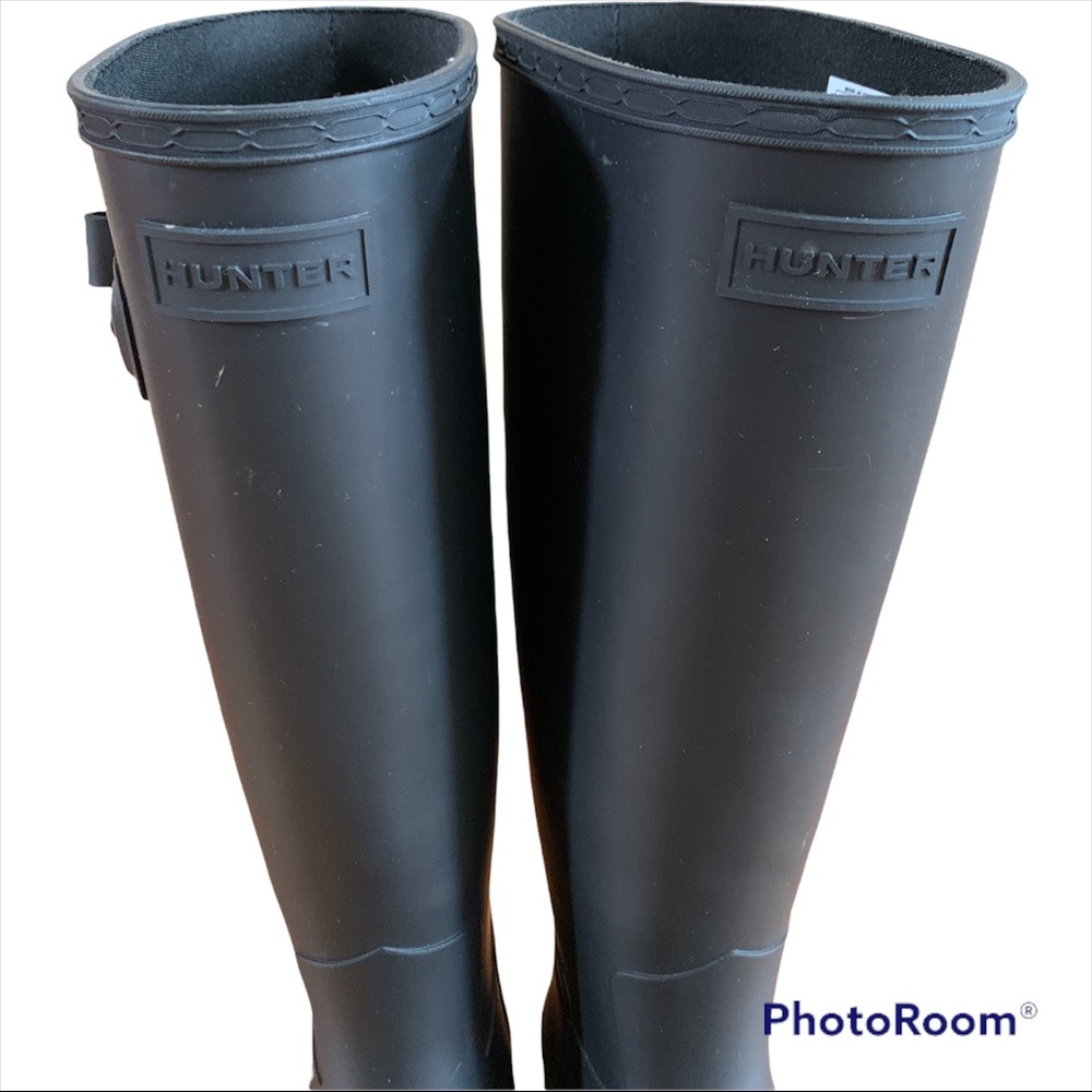 Hunter Women's Black Tall Rain Boots - Picture 8 of 8